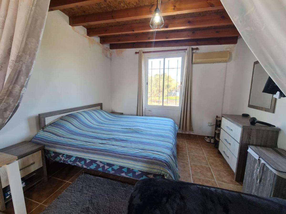 Spacious Studio In Yeroskipou Koloni Esterno foto
